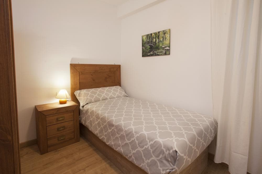 Furnished apartment Valencia marina - Bedroom