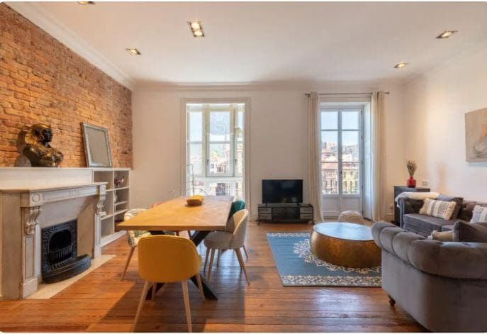 Spacious apartment for rent in Bilbao - Living room