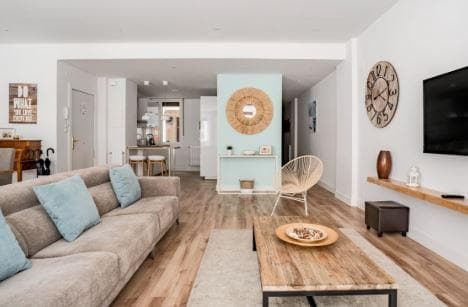 Bilbao apartment for expats in the city centre - Living room