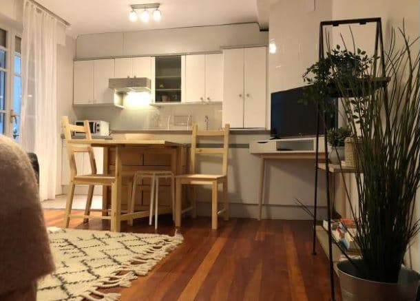 Old town 5 - Nice expat rental in Bilbao old centre - Dining area