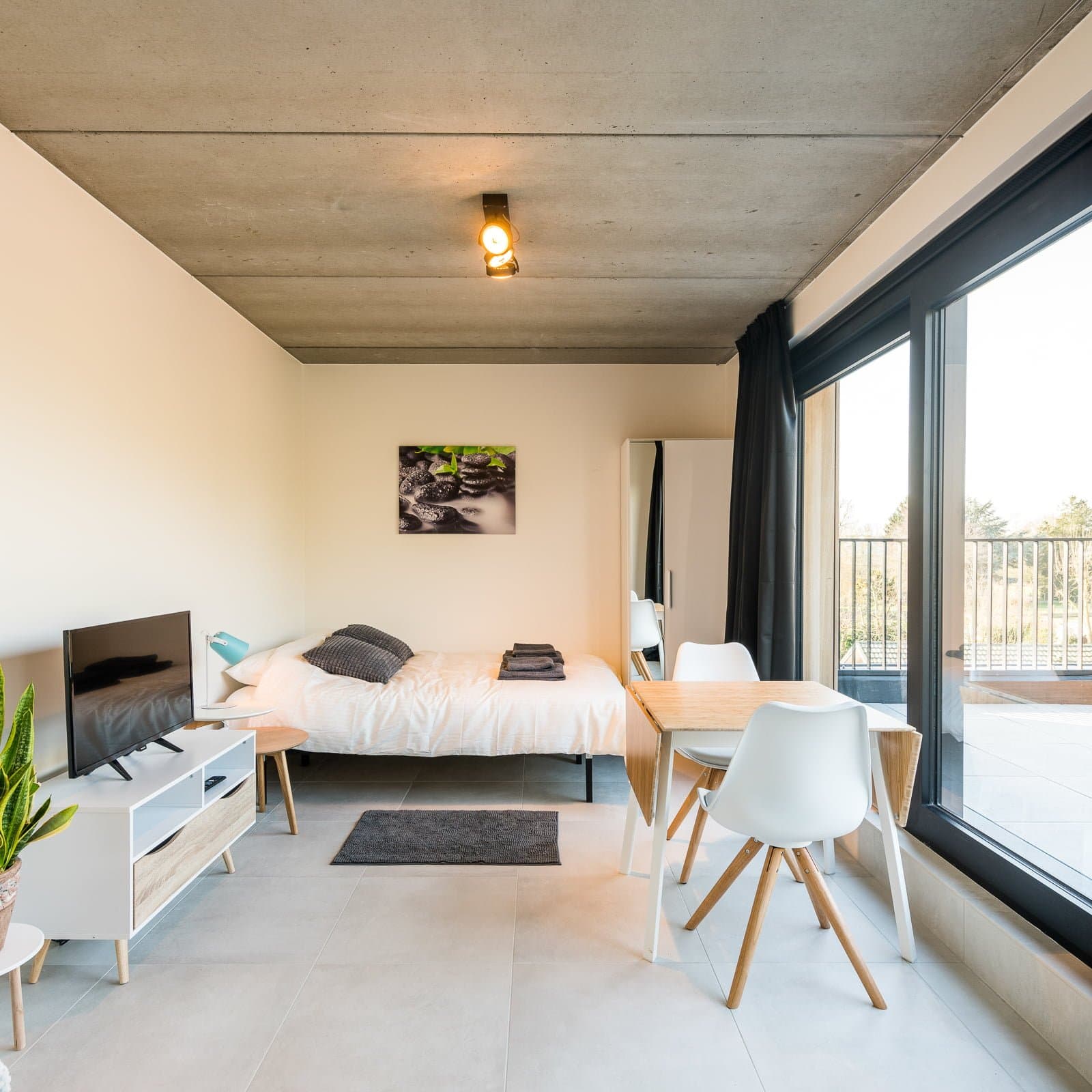 Luxury home in Brussels for expats - Double bed