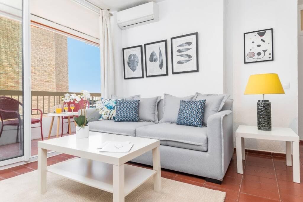 Malagueta - Apartment with sea views in malaga (2)