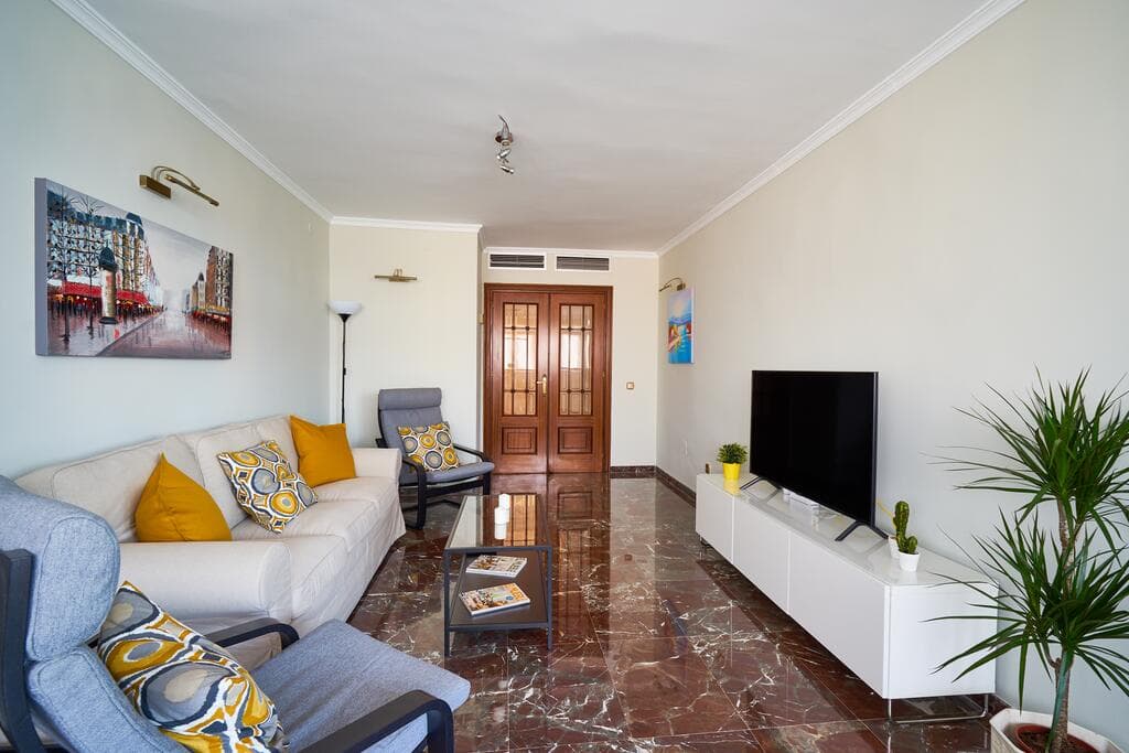Mauricio - 4 bedroom apartment in Malaga (1)