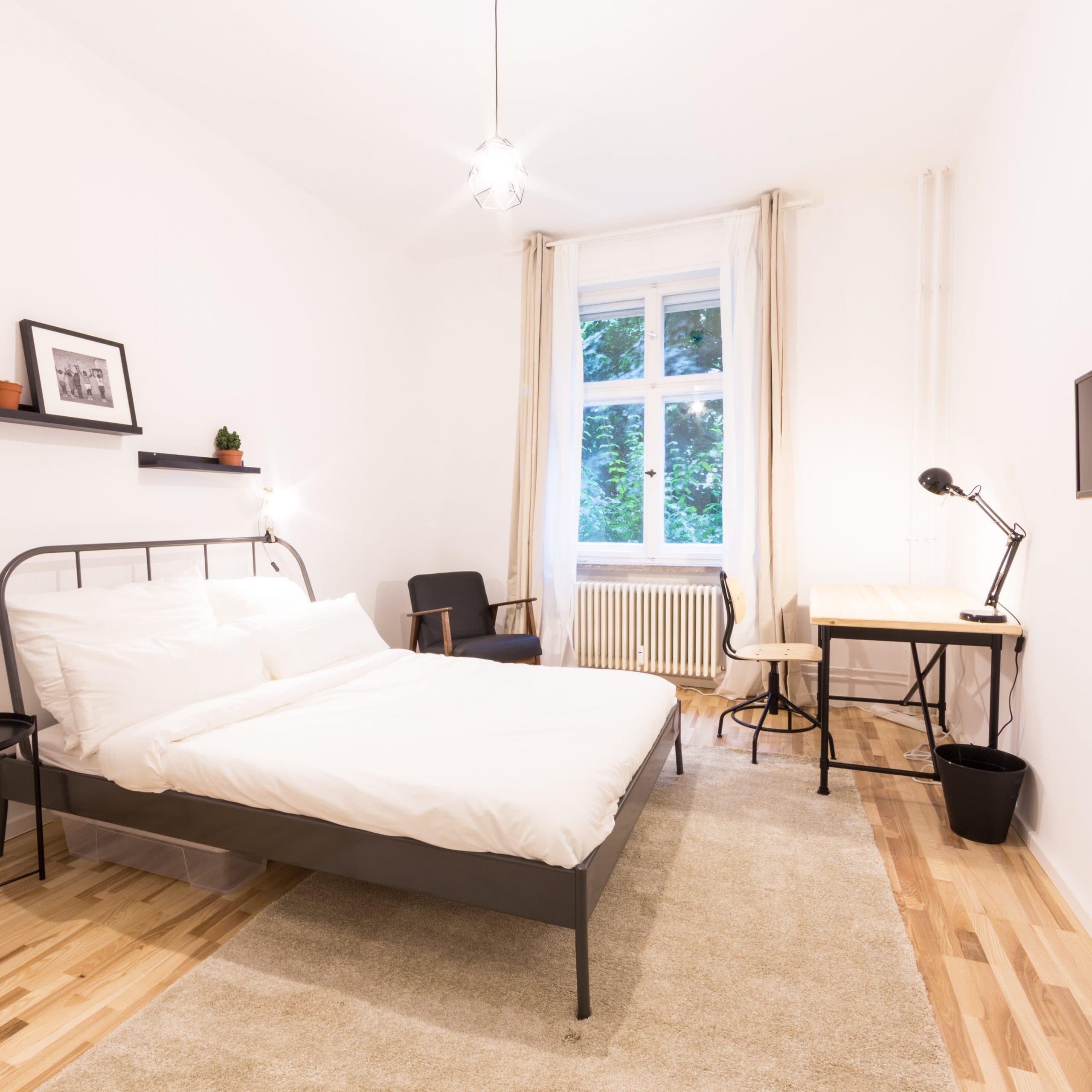 Bedroom in a shared flat in Berlin - Bedroom