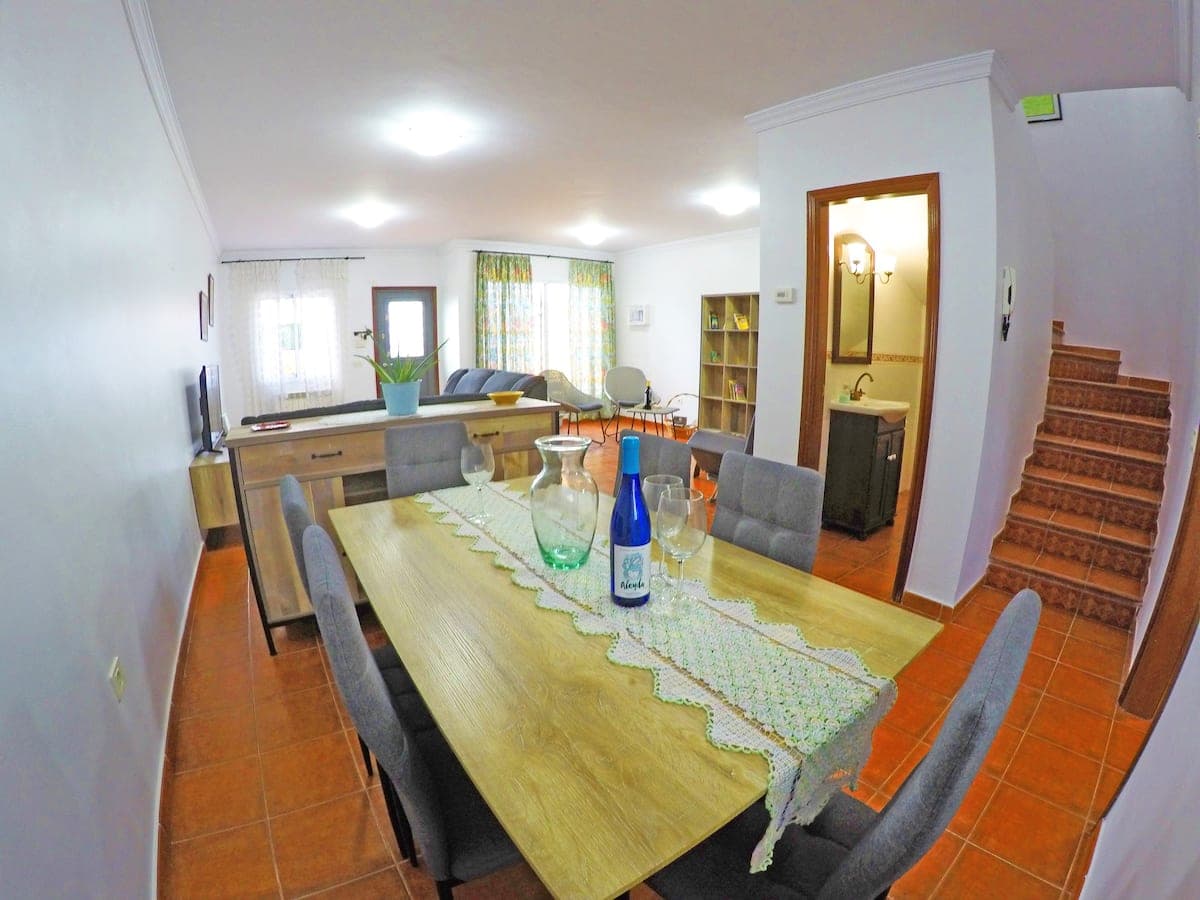El campanario - Expat house on Tenerife - Dining area