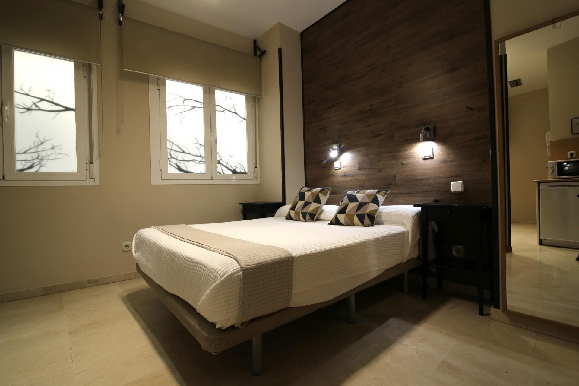 Bordadores 2 - Studio in Madrid - Bedroom