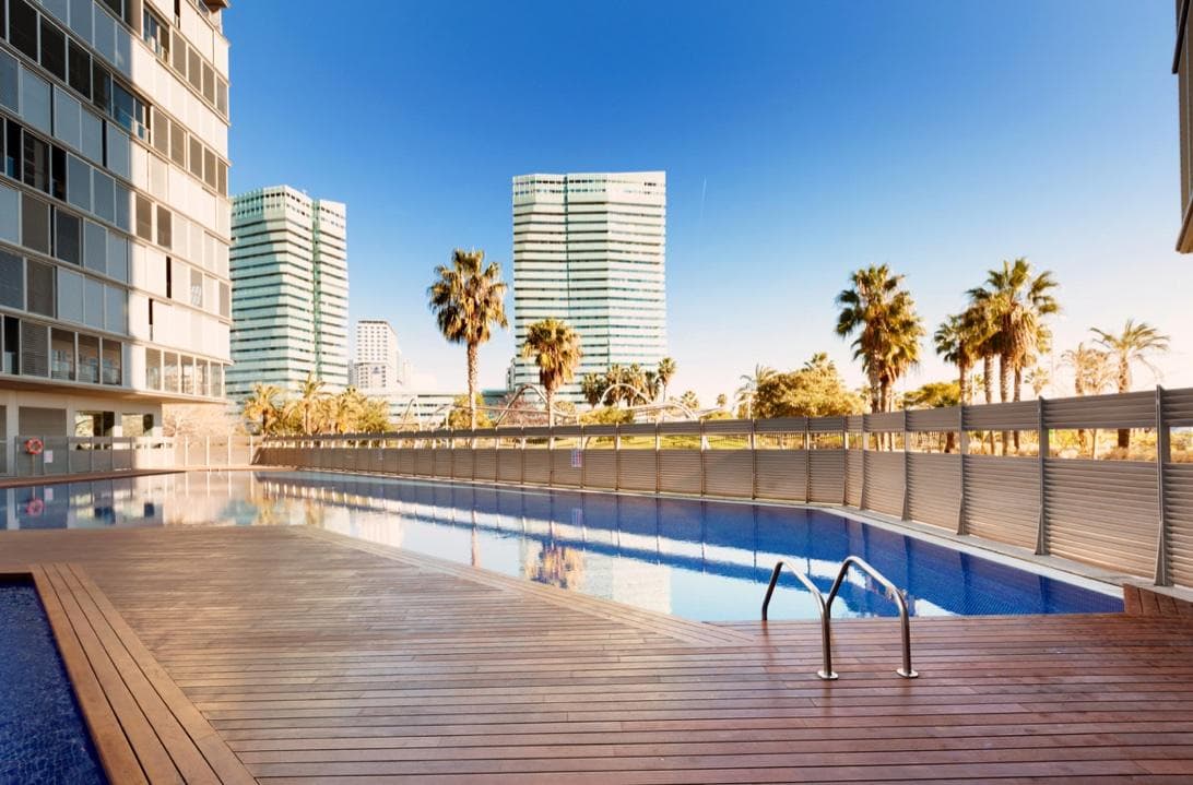 Selva - 4 Bedroom luxury flat in Barcelona - Pool