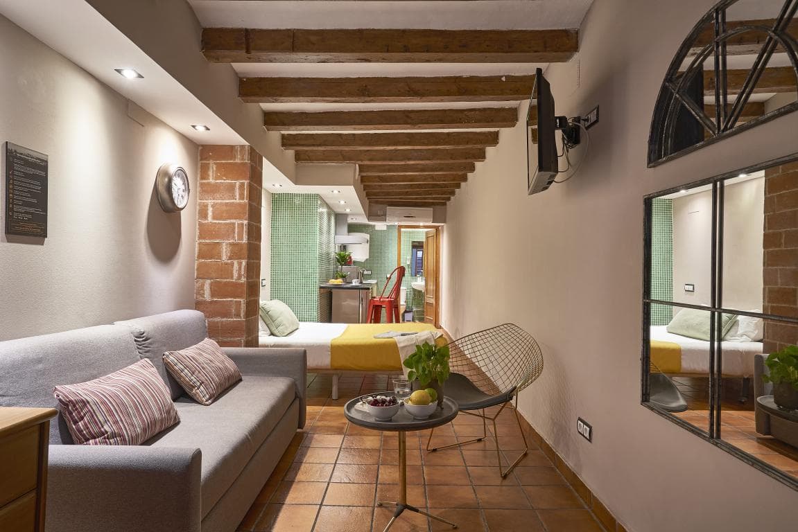 Guardia - Lovely studio in Barcelona - Living room