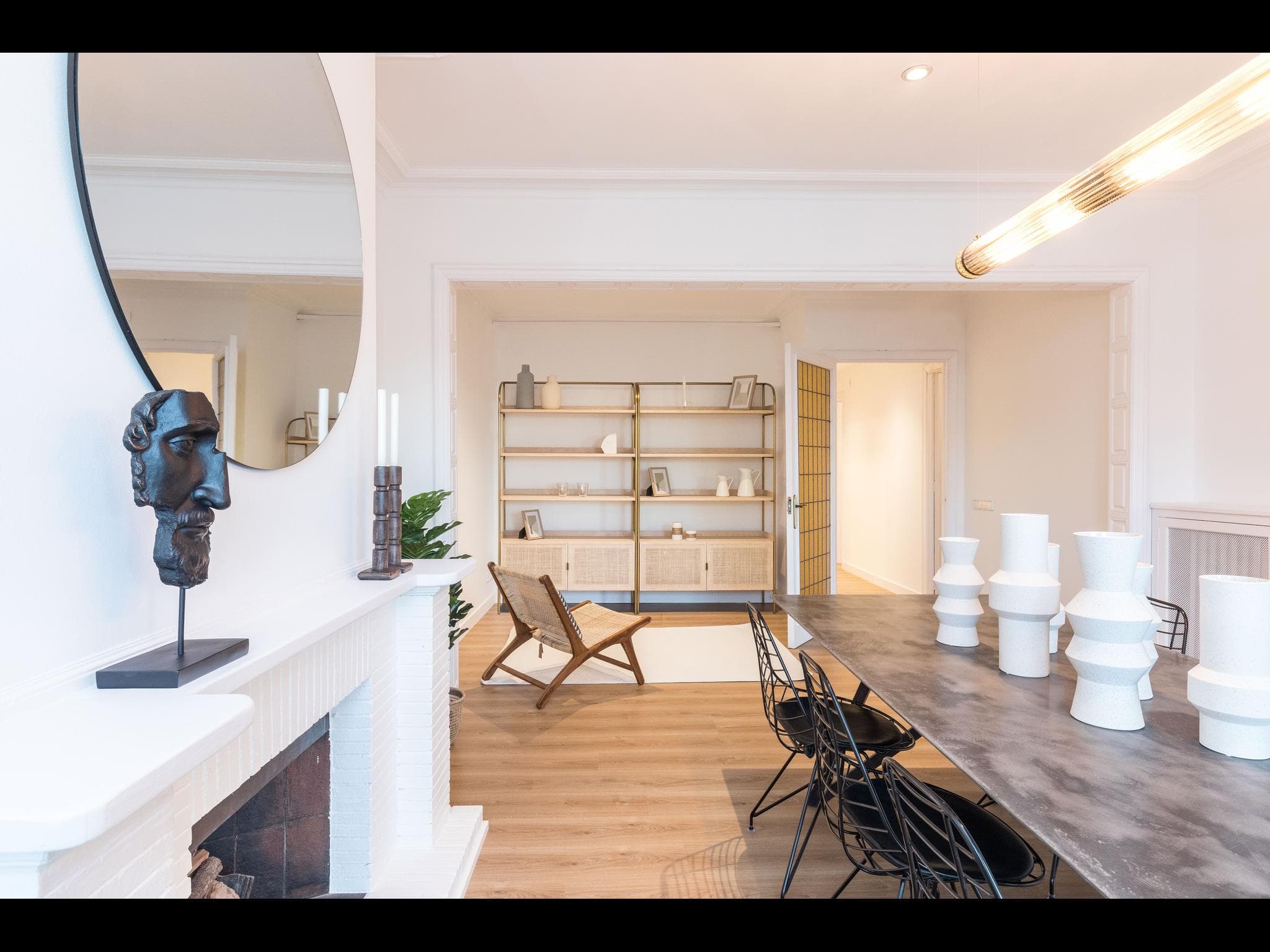 Spacious and luxurious flat in Barcelona - Living room area