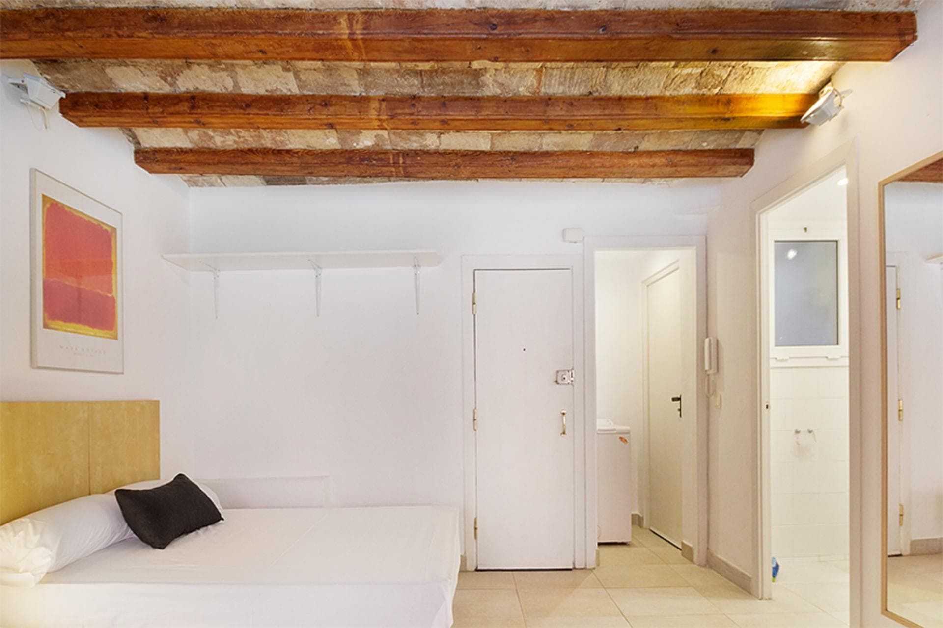 Robador - Bright studio in Barcelona - Bed