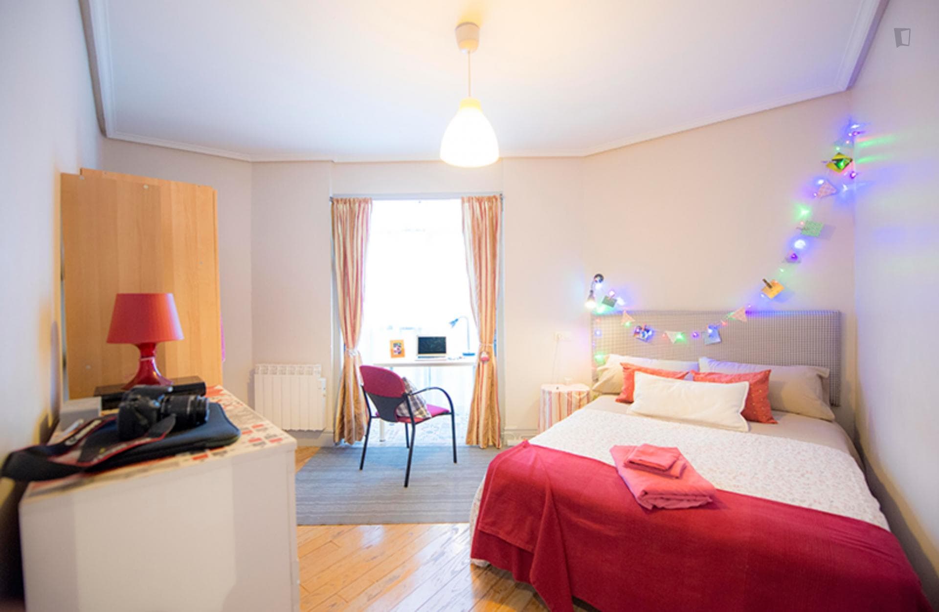 Kalea 15- Beautiful Double bedroom apartment in Bilbao - Bedroom