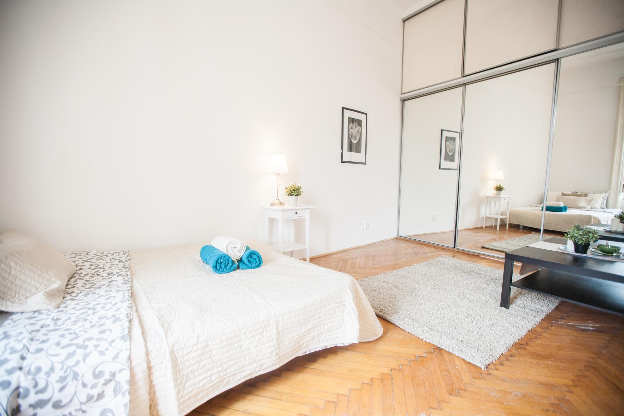 Korut - Private bedroom rent in Budapest