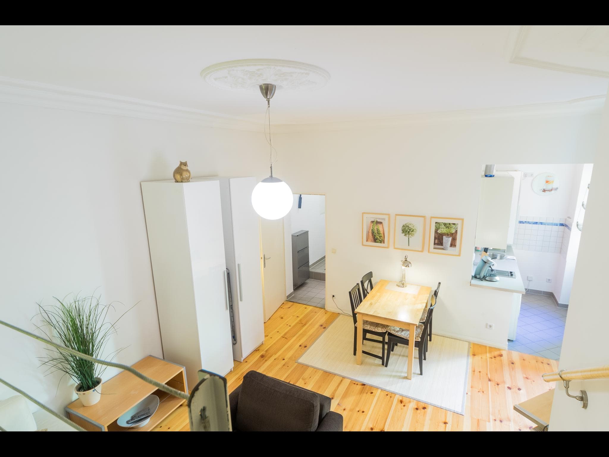 Urban - Entry ready studio in Berlin - Living room