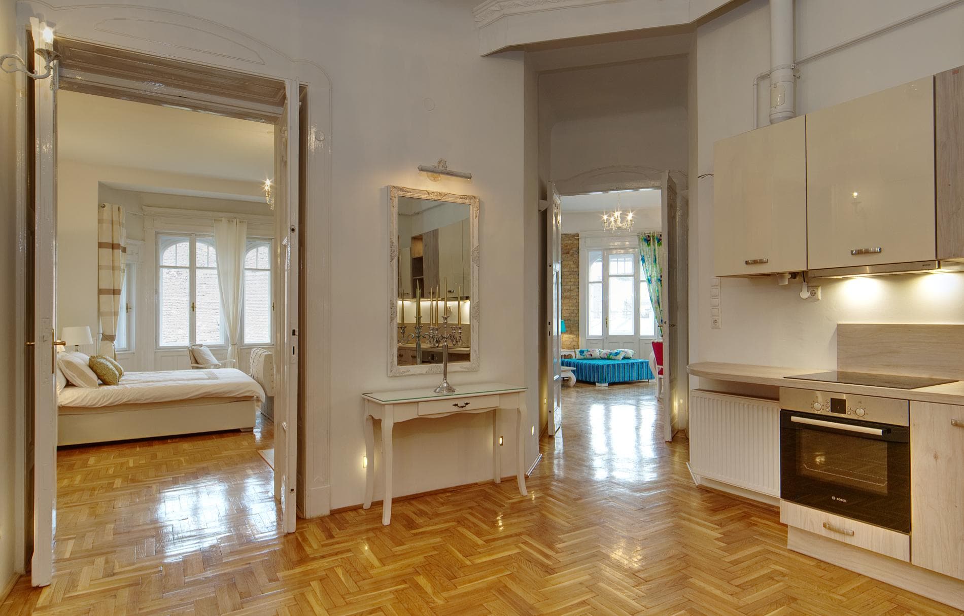 Kiraly - 3 bedroom flat in Budapest - Corridor