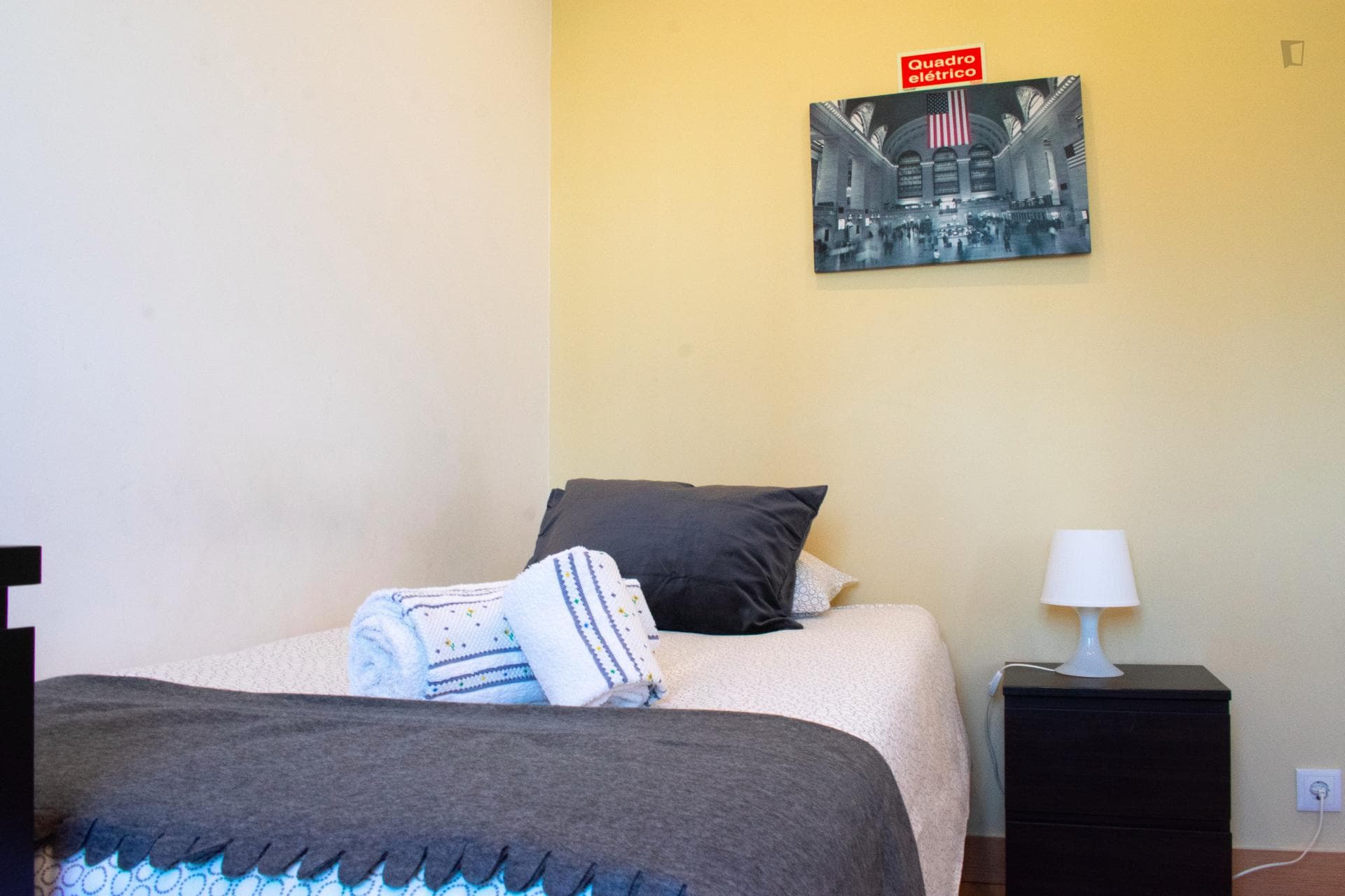 Formoso- Pleasant 2 Bedroom apartment in Lisbon - Bedroom