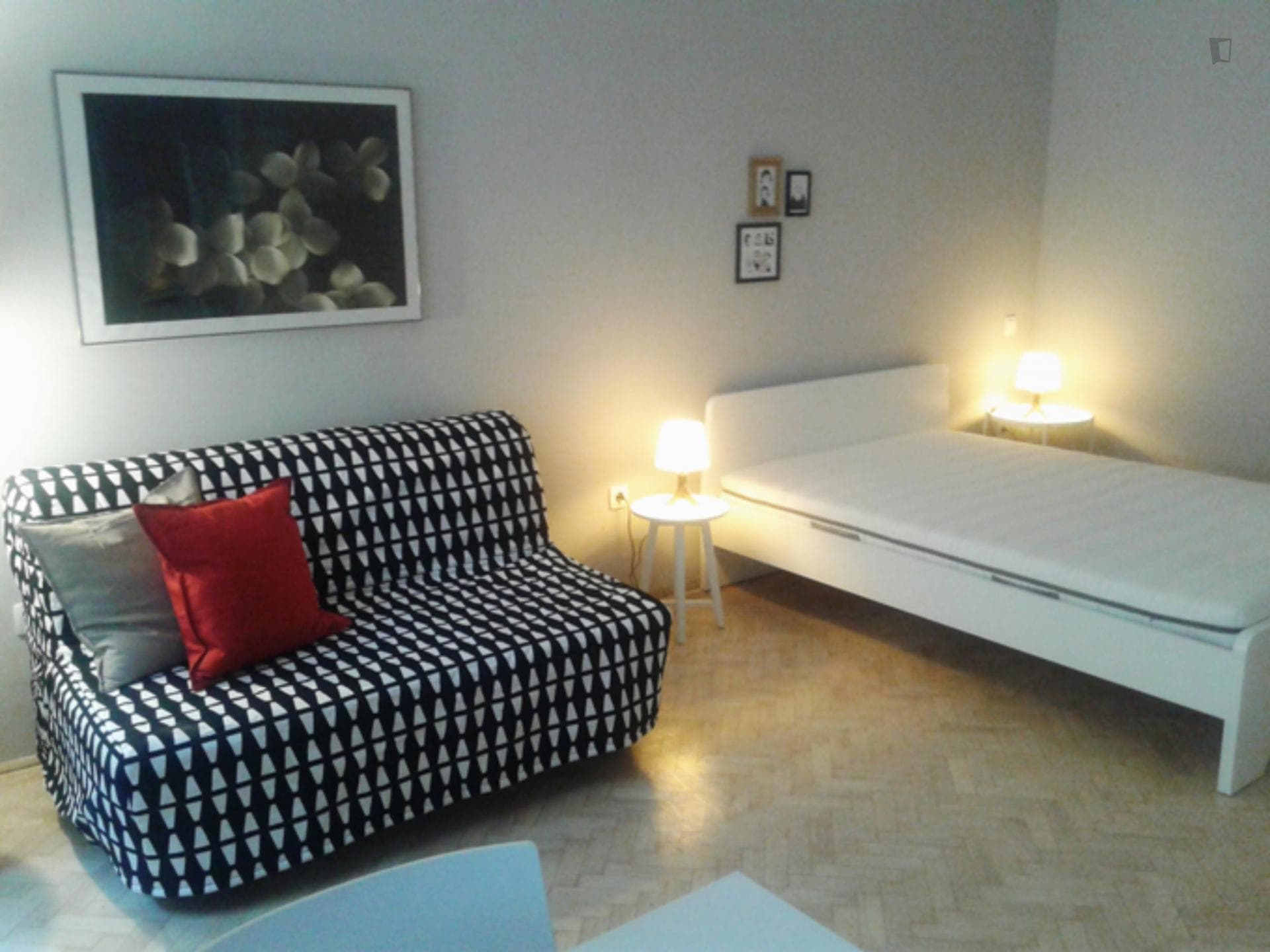 Lujza - One bedroom flat in Budapest - Bed