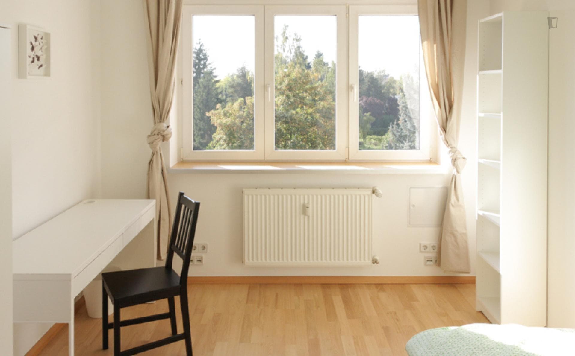 Oberland - Entry ready bedroom in Berlin - Bedroom