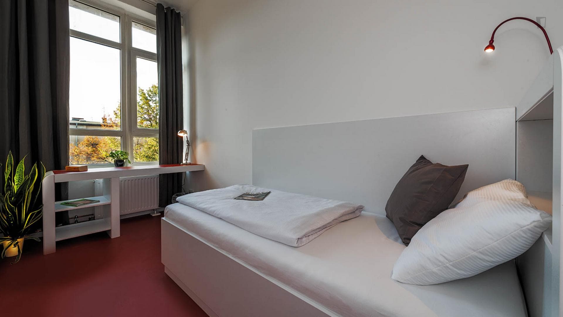 Cuvry - Entry ready studio in Berlin - Bed