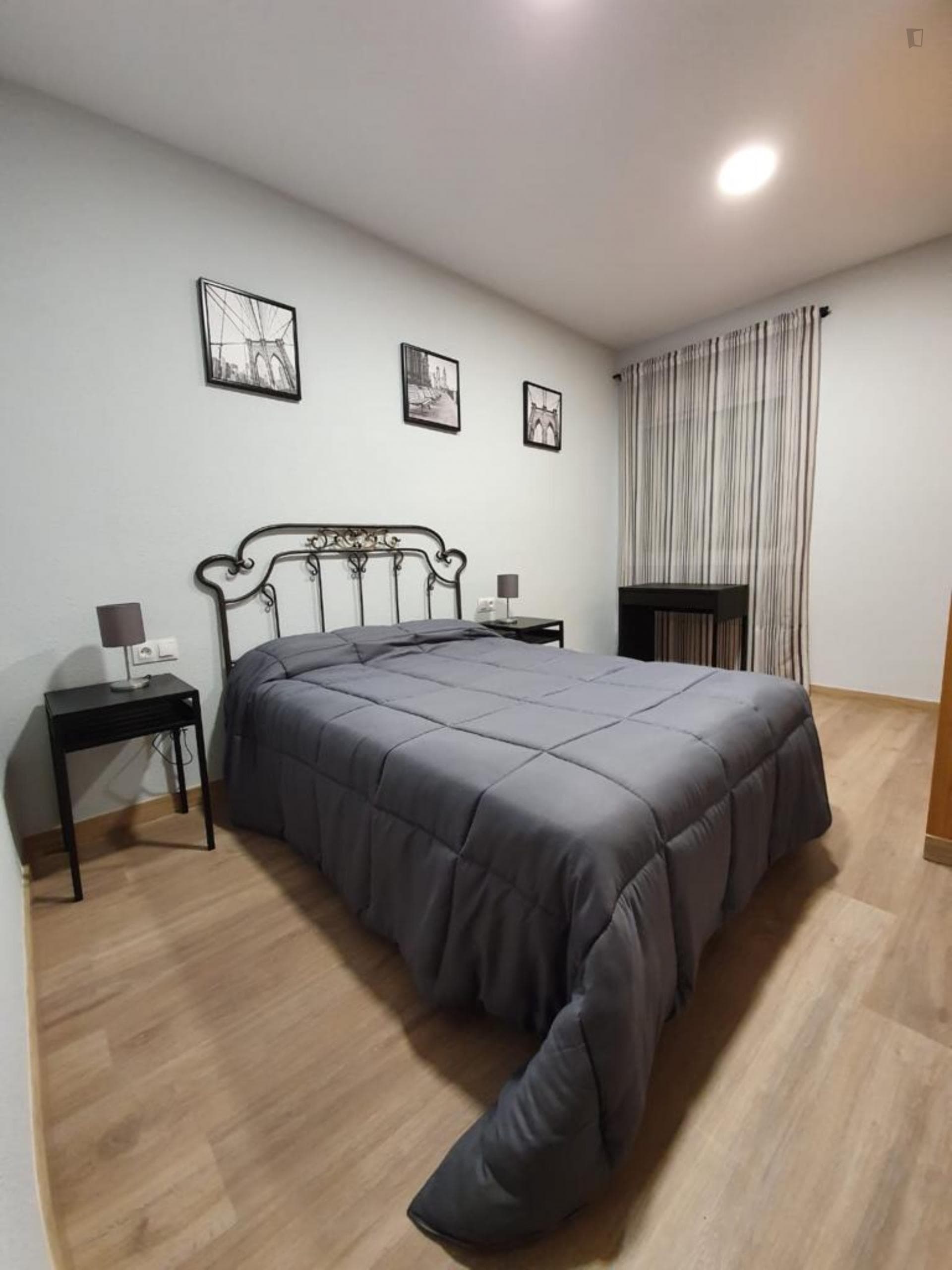 Barcelona - Spacious 3 bedroom apartment in Malaga - Bedroom