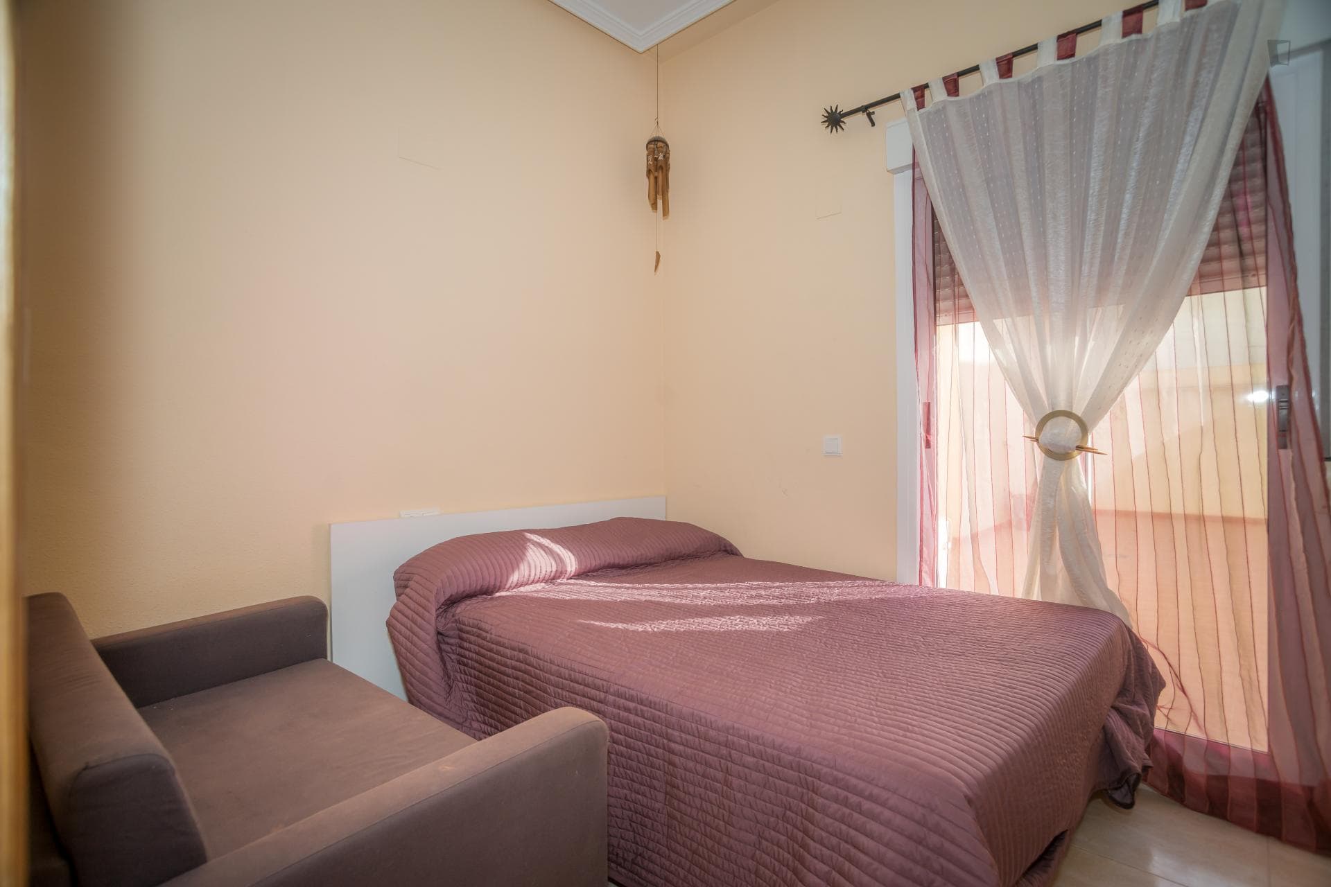 Campello - Double bedroom apartment for single use in Alicante - Bedroom