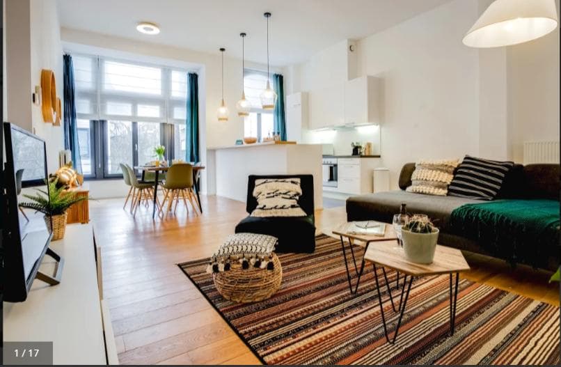 Livourne - Exclusive expat apartment in Brussels - Living room