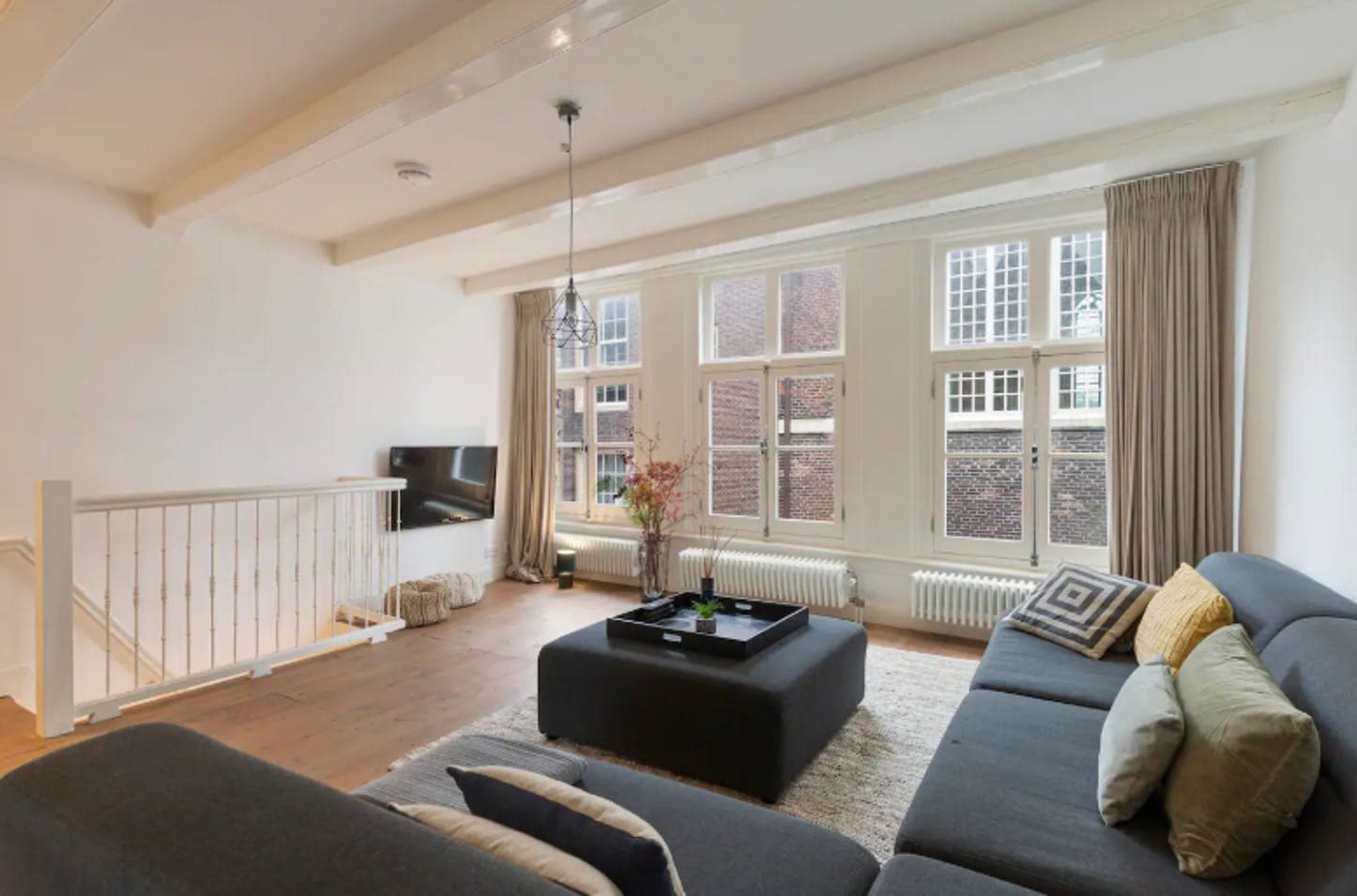 Noorder - Luxury expat apartment in Amsterdam - Living room