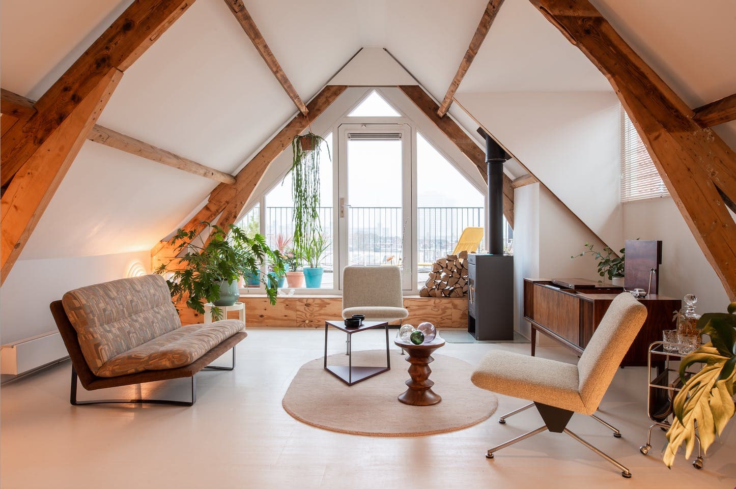 Mathenesser - Exclusive expat rental in Rotterdam - Living room