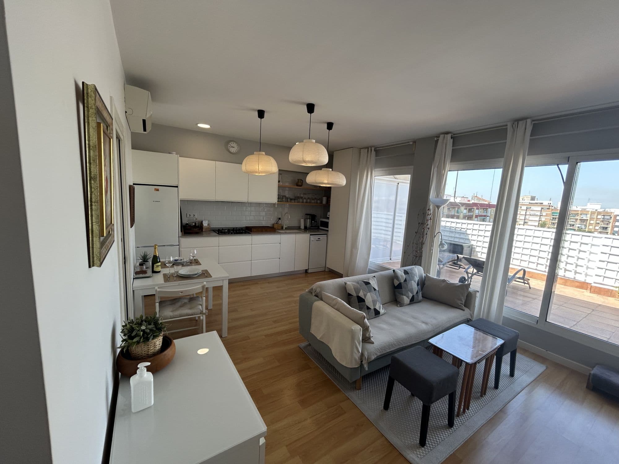 Living room side view.jpg