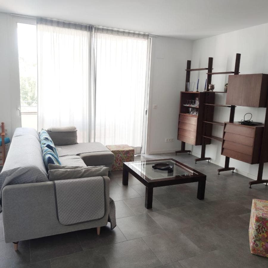 Badalona 2 - Furnished apartment for rent in Badalona - Living room