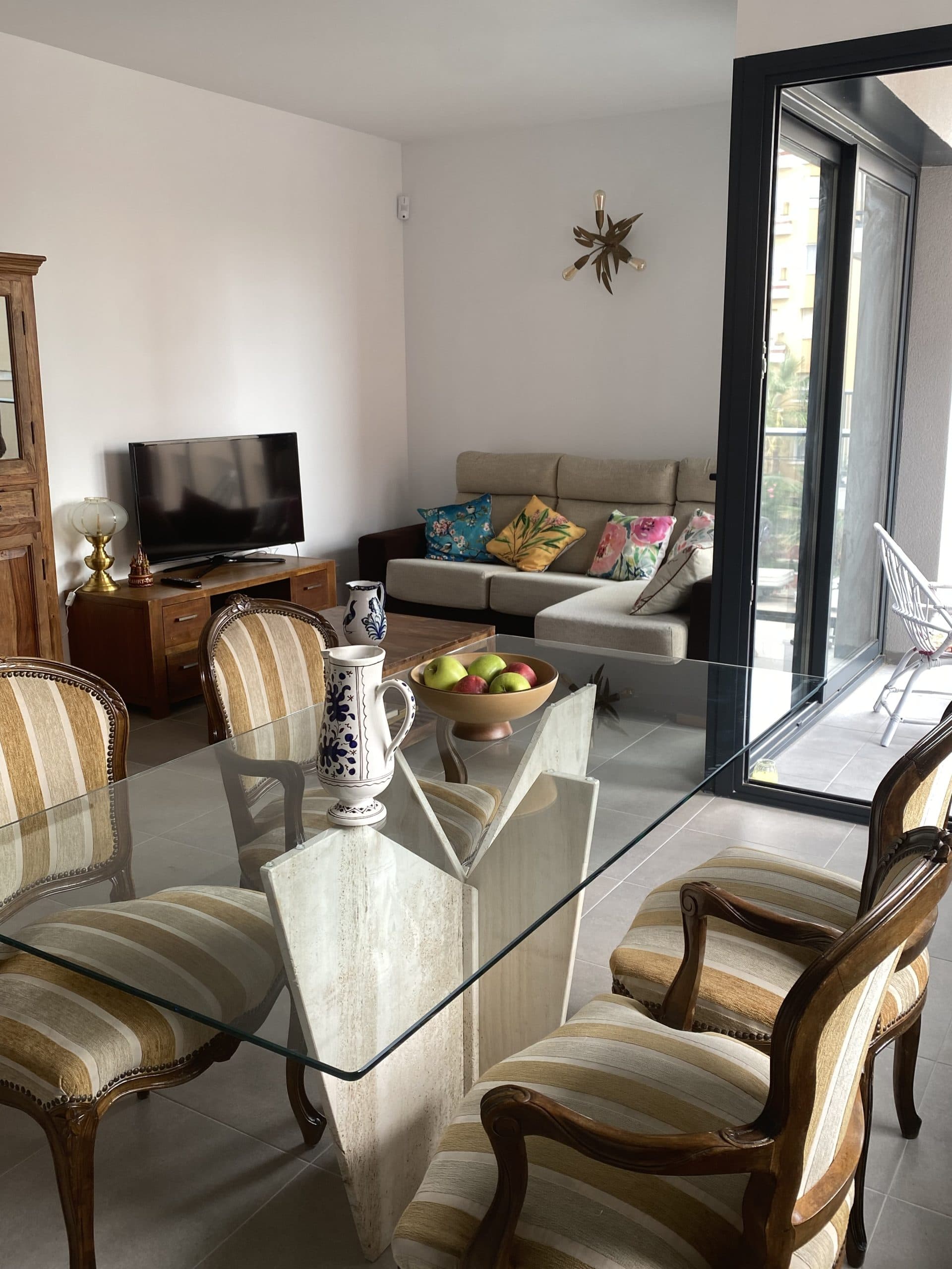 Calafell - Entry ready flat for rent in Barcelona - Living room