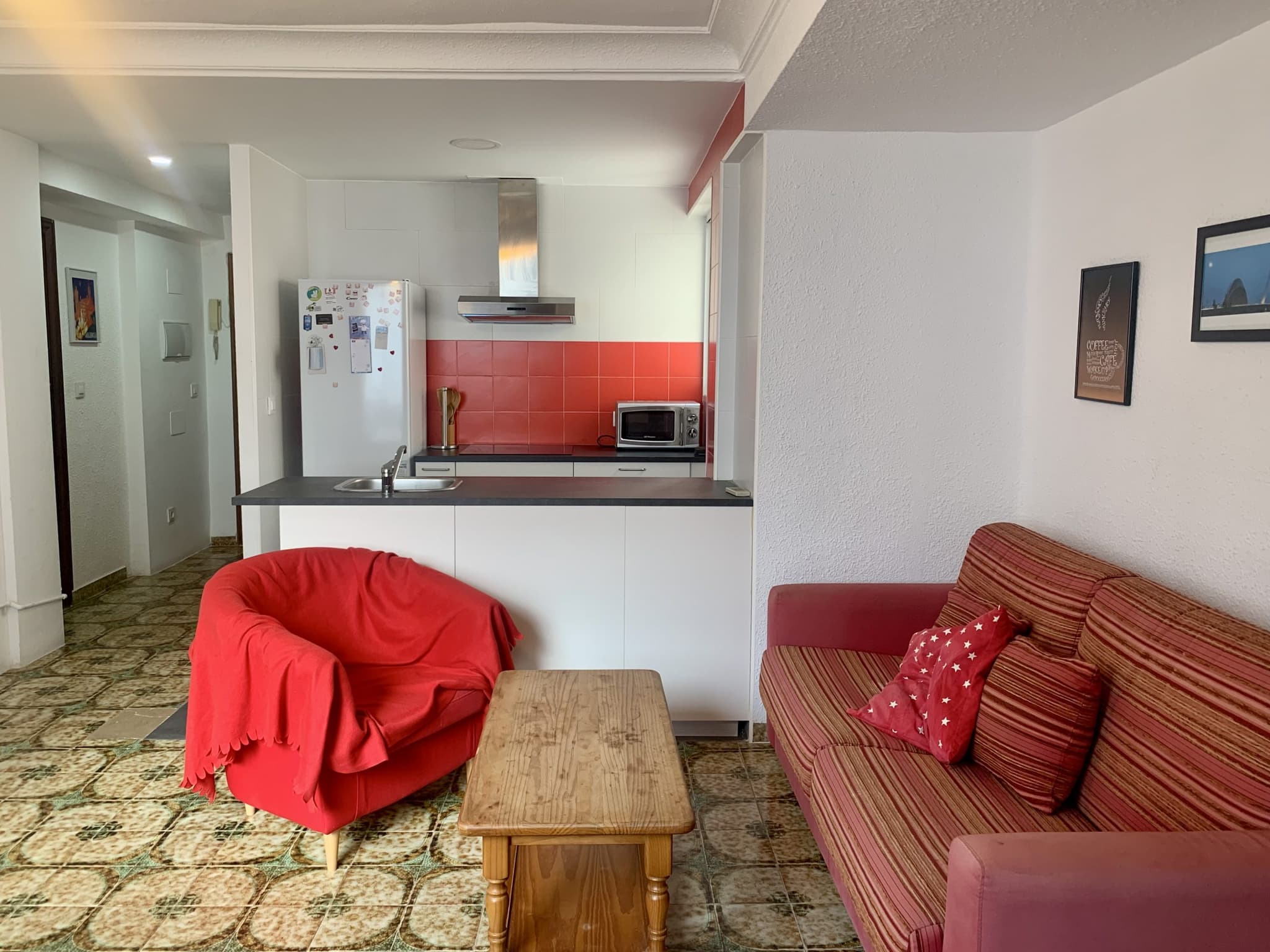 Stuart - Furnished flat for rent in valencia - Living room