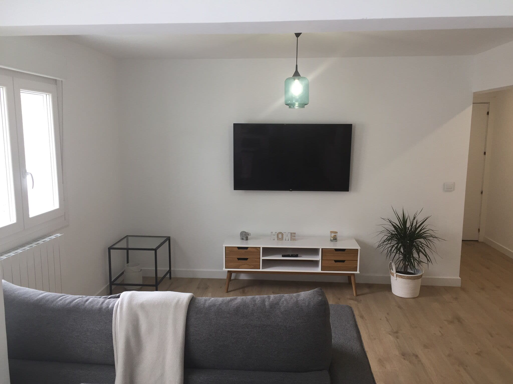 Kai Kresaltzu - Furnished apartment for rent in Bilbao - Living room