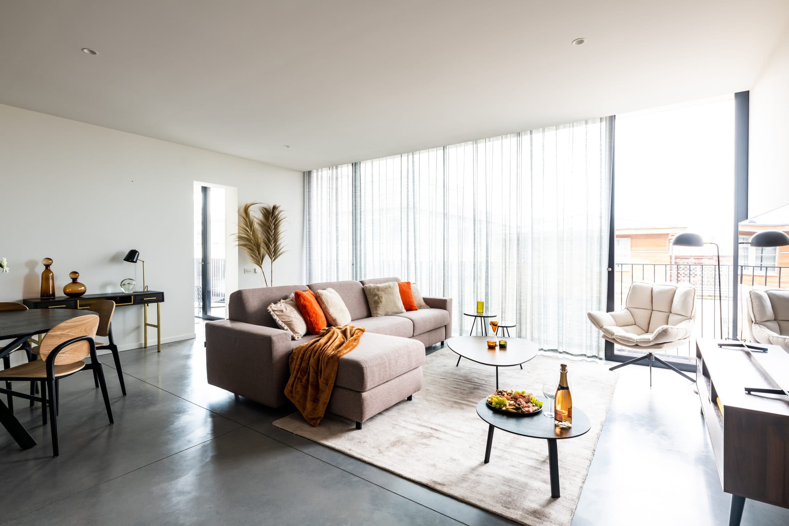 Livingroom 2-bedroom for rent in Brussels