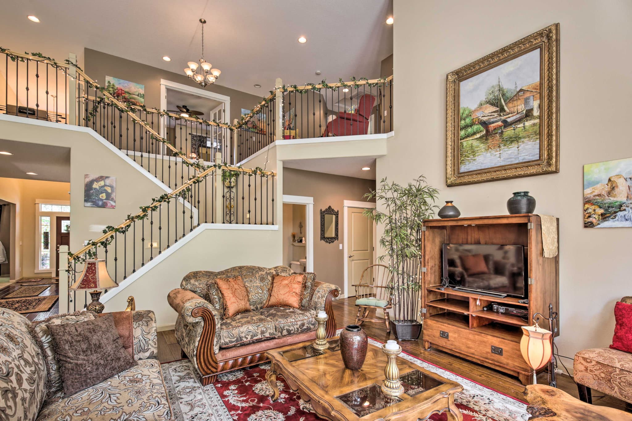 house for rent in Lafayette - livingroom