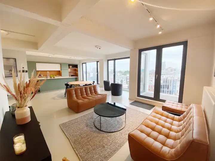 Theater - Luxury furnished apartment for rent in Antwerp - Living room