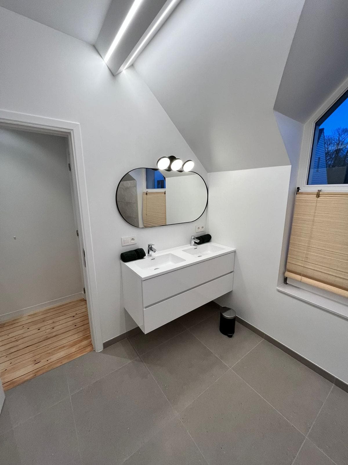 WhatsApp Image 2024-03-26 at 14.17.41 (3).jpeg