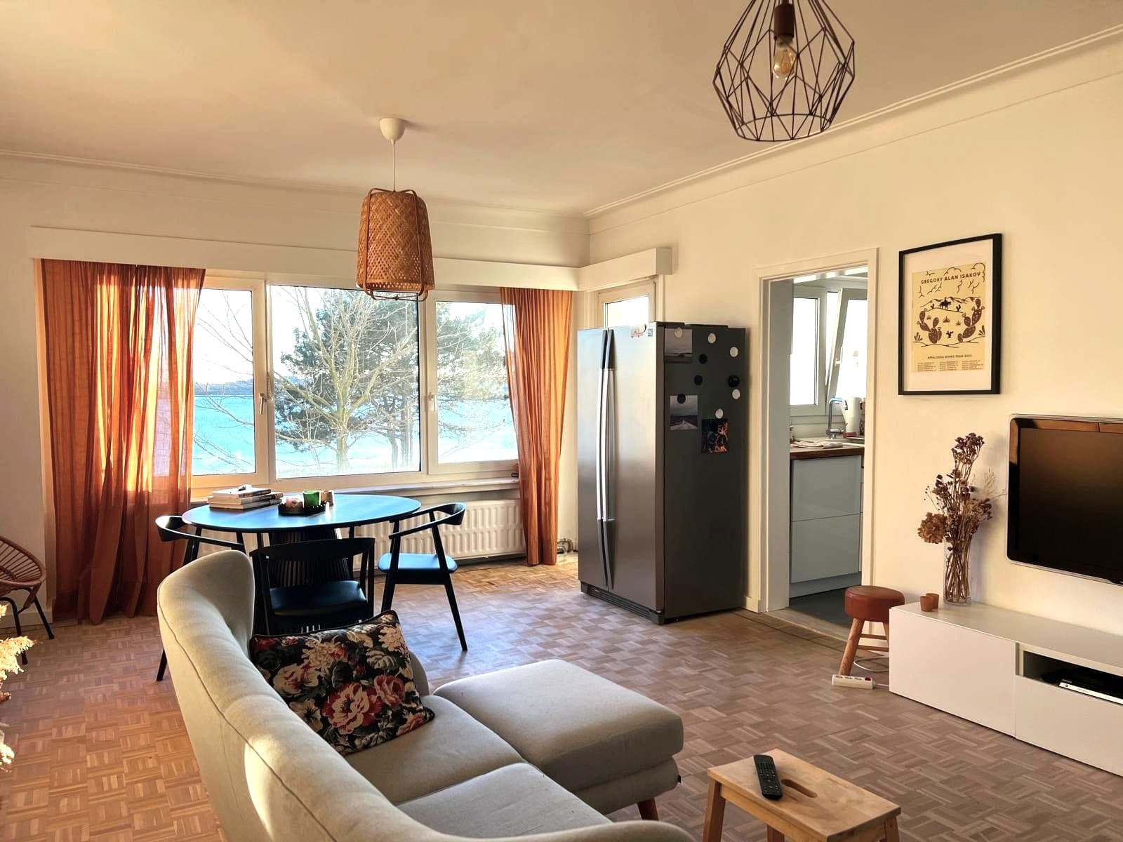 Galgenweel - Apartment with Panoramic Lake Views in Antwerp