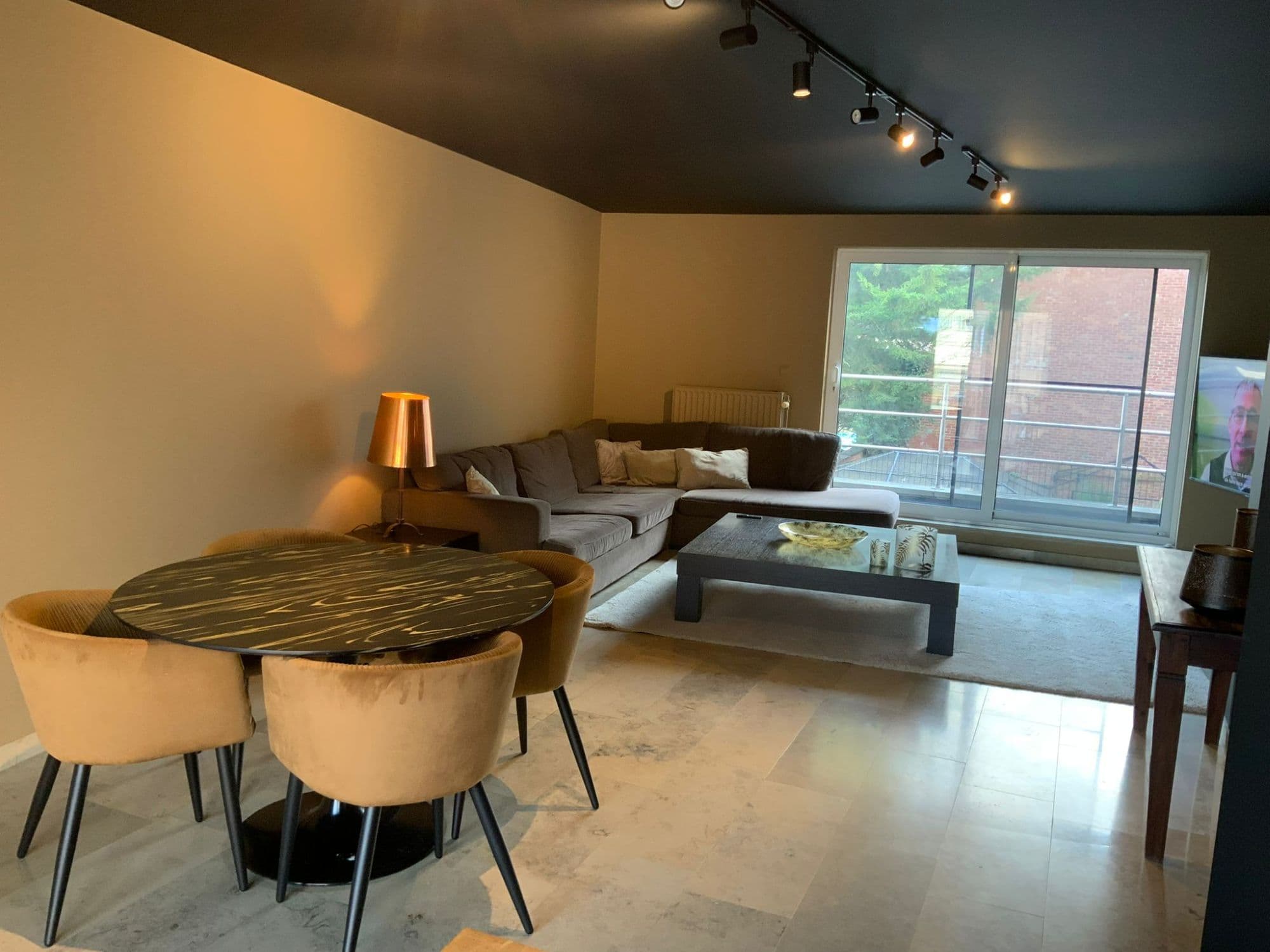 Pillendijk - Modern Duplex Apartment Near the Port of Antwerp