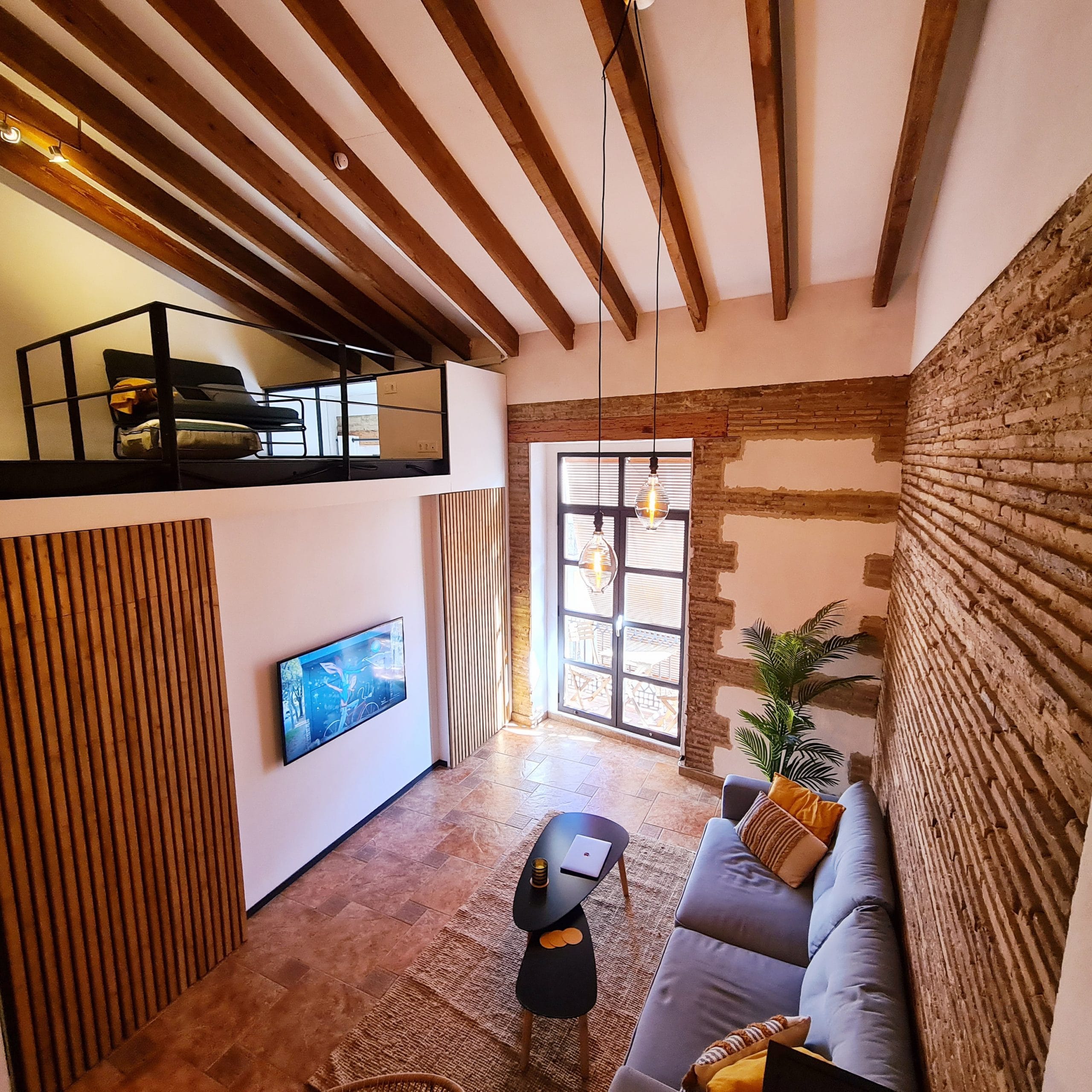Beautiful expat apartment in central Valencia