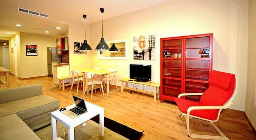 Short stay flat in Barcelona for rent - Lamps