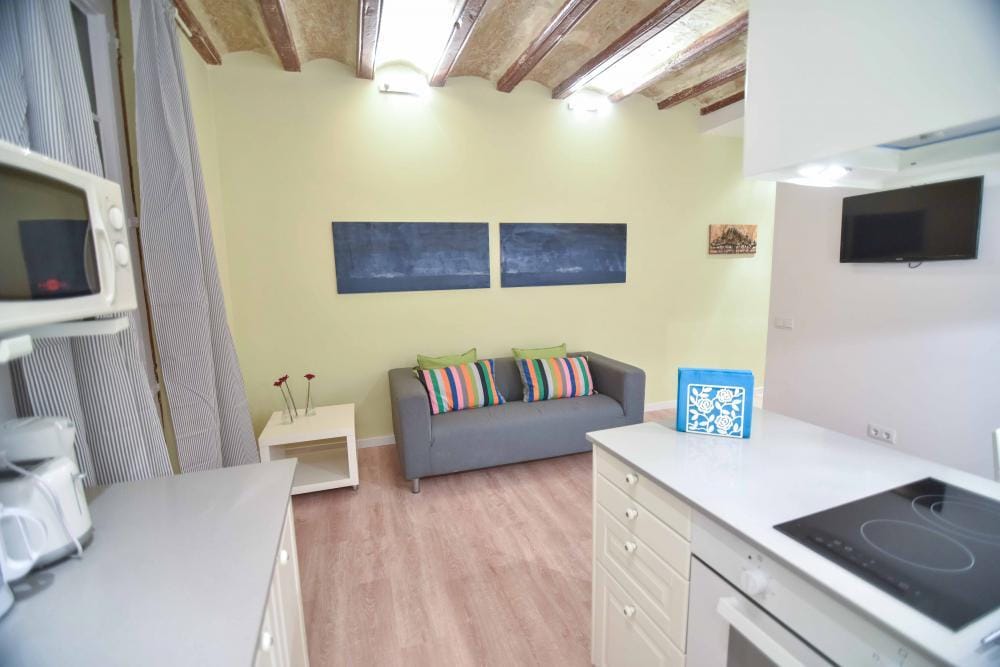 Corporate rental in Barcelona Centre - Sofa