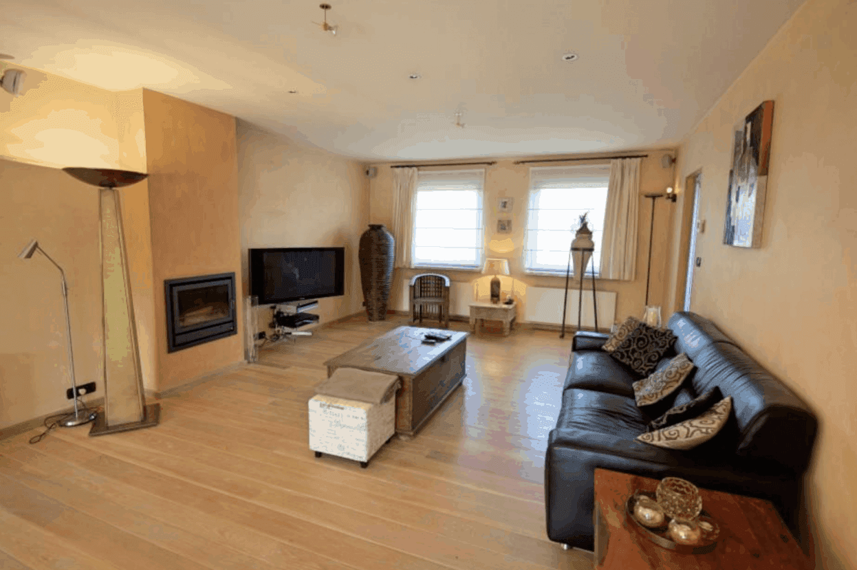 Vlierstraat - Amazing house for expats in Melsele - Living room