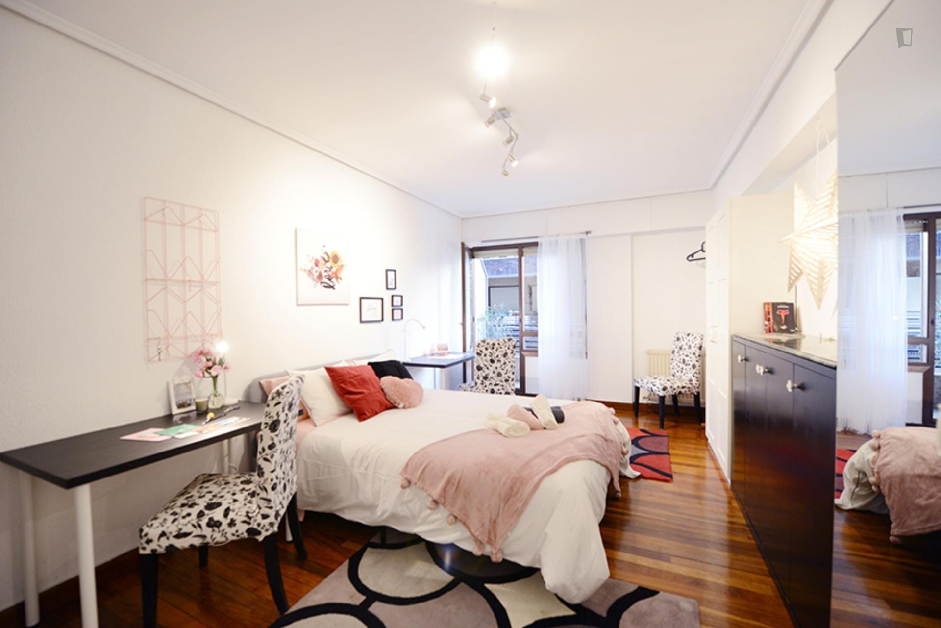 Kalea - Double bedroom in Bilbao - Bedroom