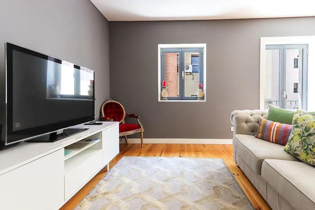 José - Upscale Apartment In Lisbon - Living room