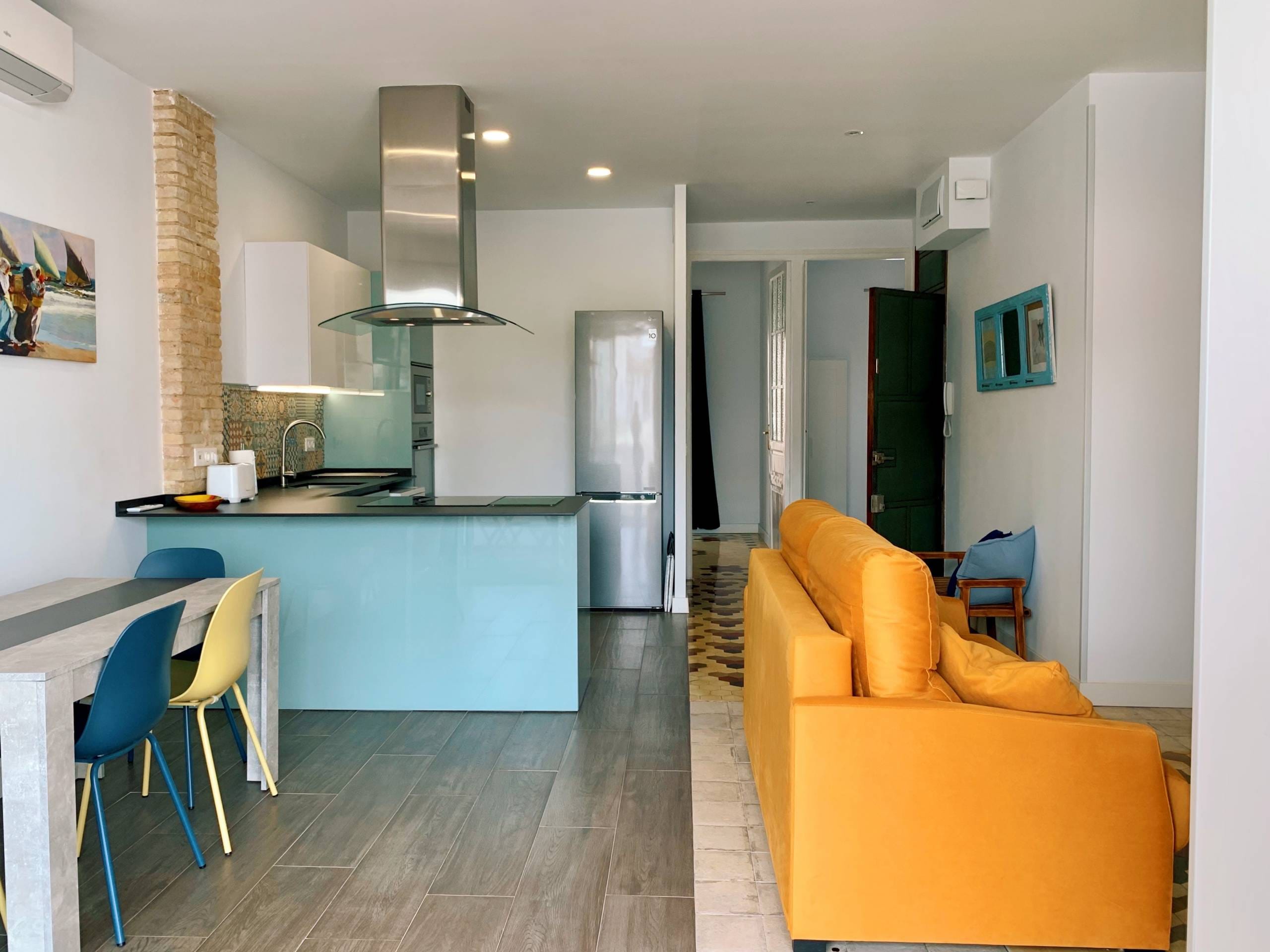 Sueca 39 - Furnished apartment for rent in Valencia - Living room