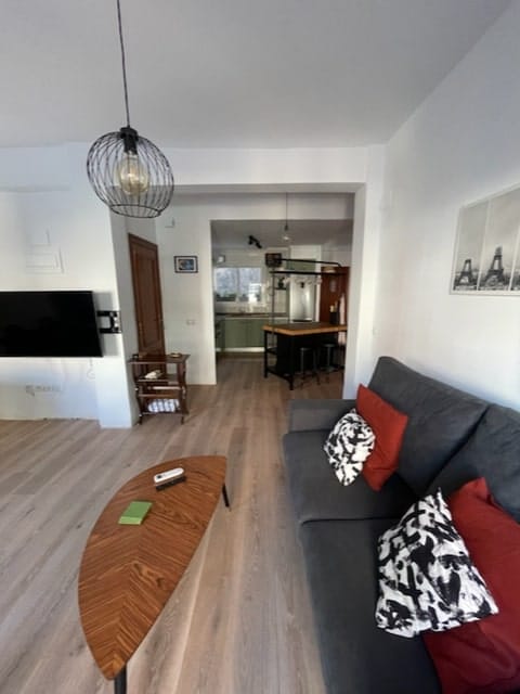 Porvenir 2 - Beautiful expat apartment for rent in Valencia - Living room