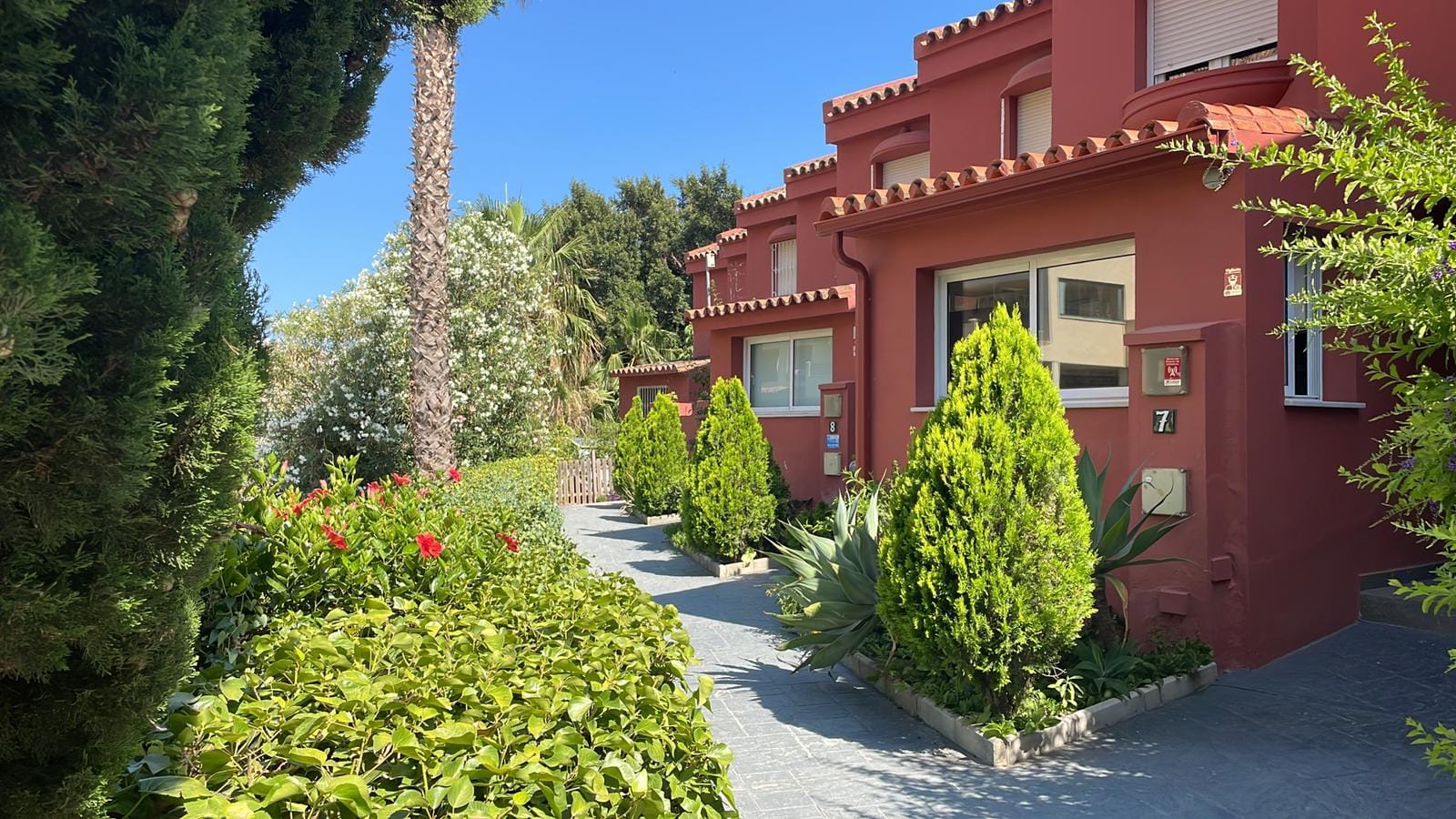 House for rent in Benalmadena, Malaga, entry