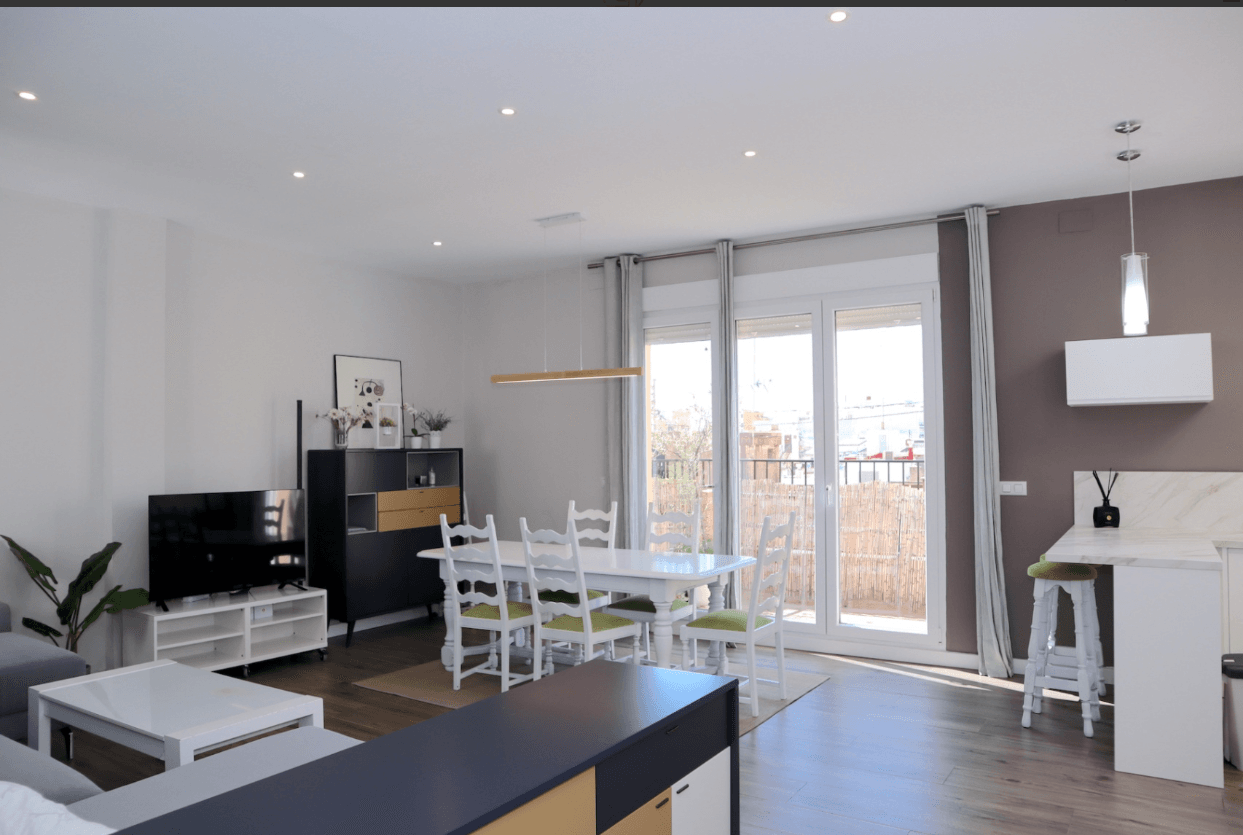 Penthouse for rent in Valencia living room