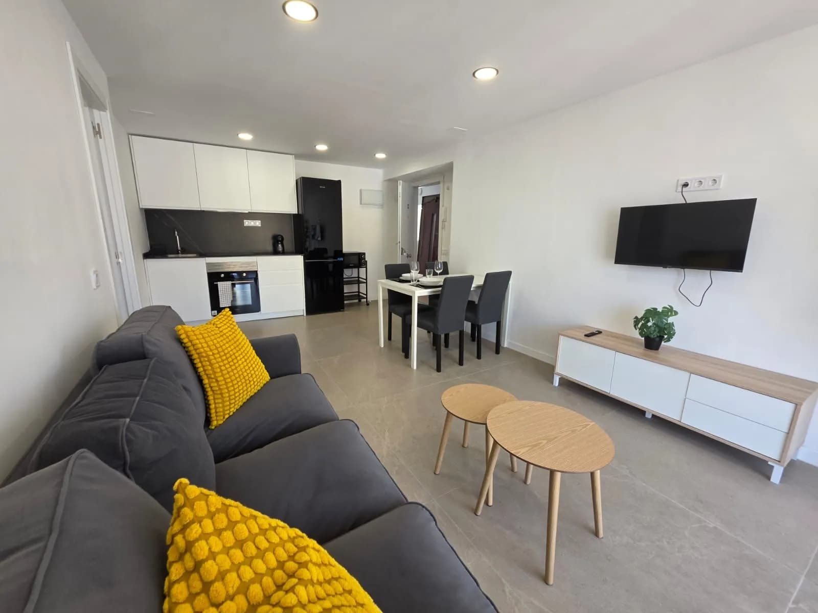 Simo 13 - Modern wonen voor professionals in Valencia