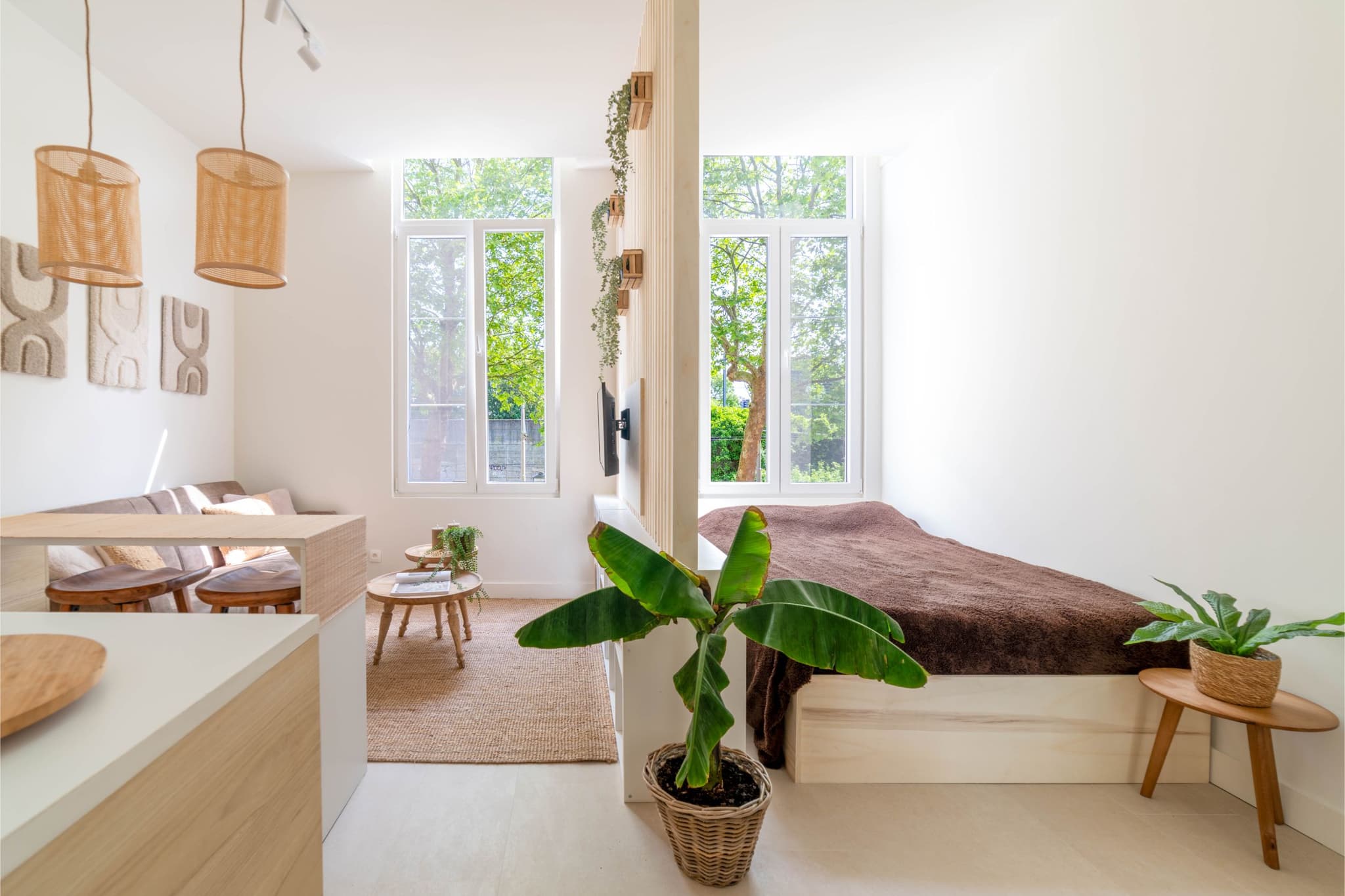 Cuperus - Bright Studio for Corporate Stays in Antwerp